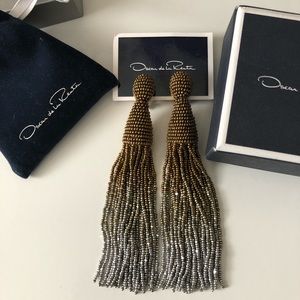 Oscar de la Renta long beaded clip on earnings